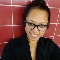 Fotos de Shristi Chetium