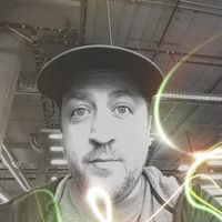 Vrndavana Read的照片