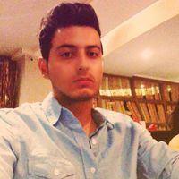 Arish Asphandyar's Photo