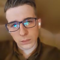 Pavlo Potichniy的照片