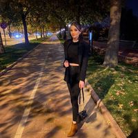 Tuğçe Çizmecioğlu的照片