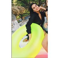 Laura Martinez的照片