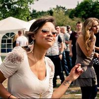 Emma Pierre的照片