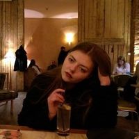 Fotos von Helen Väljataga