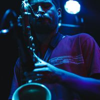 César Paredes的照片