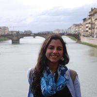 Luisa María Claros的照片