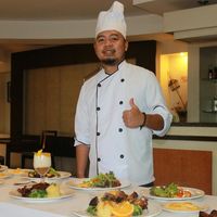 michael rainier lao的照片