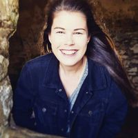 Clara Le Saout的照片