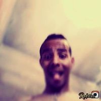 Hicham Varane的照片