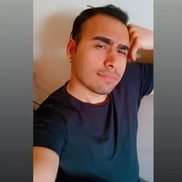 Salih Öztürk的照片