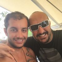 Shaggy Moghaddam的照片