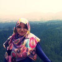 Alia Faridatus的照片