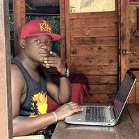 Emmy Mwani Blackman的照片