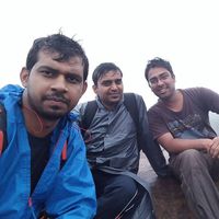 Kunal Kejriwal的照片