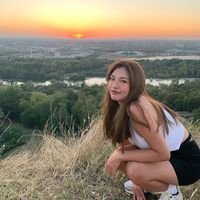 I Ching  Chen的照片