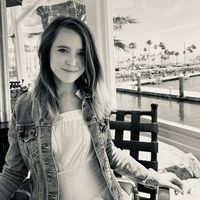 Kristina Henbest's Photo