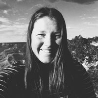 Nadīne Lazdupa的照片