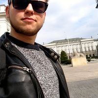 Maciej Kraj的照片