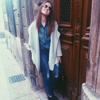 Julia Vasileva的照片