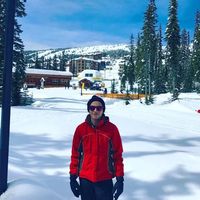 Benji Ayala的照片