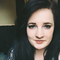 Emma Kardaras的照片