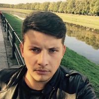 Photos de Artem Yarovoi