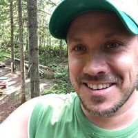 Aaron Dumont's Photo