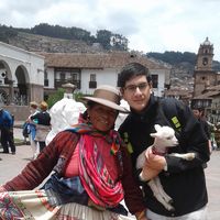 leandro sandoval的照片