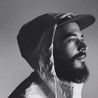 Alex Pekone的照片