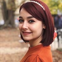 Photos de Bengisu Turan