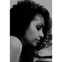 Aline Morais's Photo