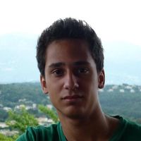 nicolas baurens的照片