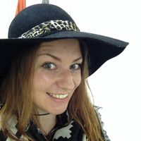 justine middleton's Photo