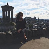 Irem Muslubaş的照片