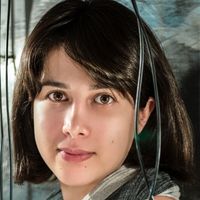 Atena Razmpoush的照片