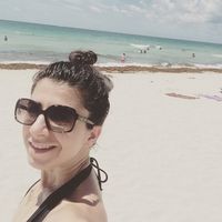 Neda Ghoroghi's Photo