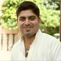 Manish Gandhi的照片