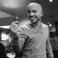 Giovanny Van Bouya的照片