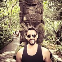 Eduardo  Arias的照片