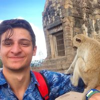 Mert Yüzer的照片