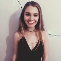 Olivia Poppe的照片