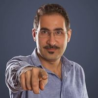 Amir Derakhshi's Photo