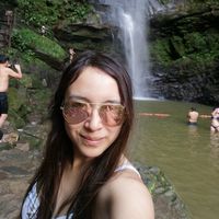 Lina Carbonel Arce的照片