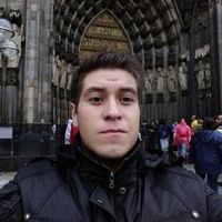 Edmundo Torres的照片