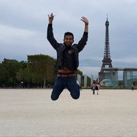 Usman Ahmed Khan的照片