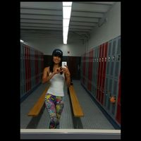 natalia cardenas的照片