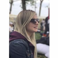 Tuğçem Partal的照片