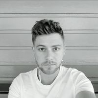 Wolfgang Trauner的照片