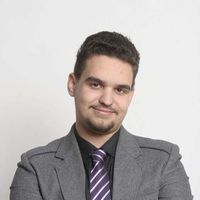 Andras Sevcsik的照片