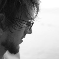 Aleksander Kuznetsov的照片